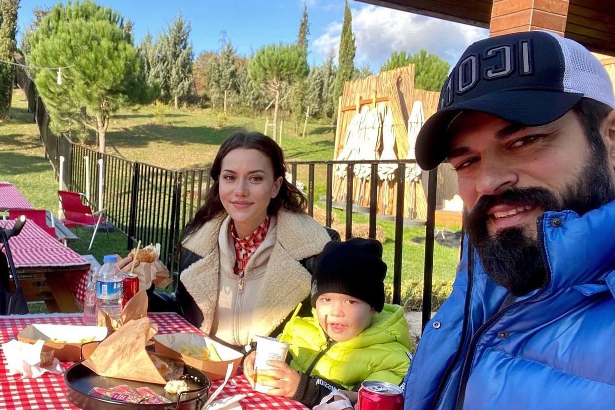 Fahriye Evcen’den son dakika boşanma açıklaması!