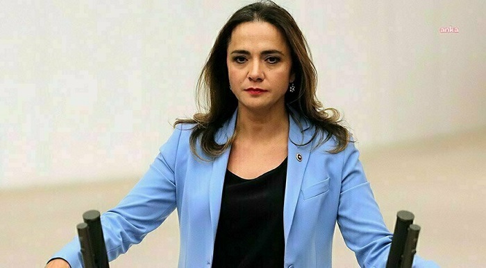 Gamze Akkuş İlgezdi’den Bakan Soylu’ya: “Kayıp Çocuklarımız Nerede? Onları Bulmak İçin Bir Çalışma Yapılıyor Mu?”