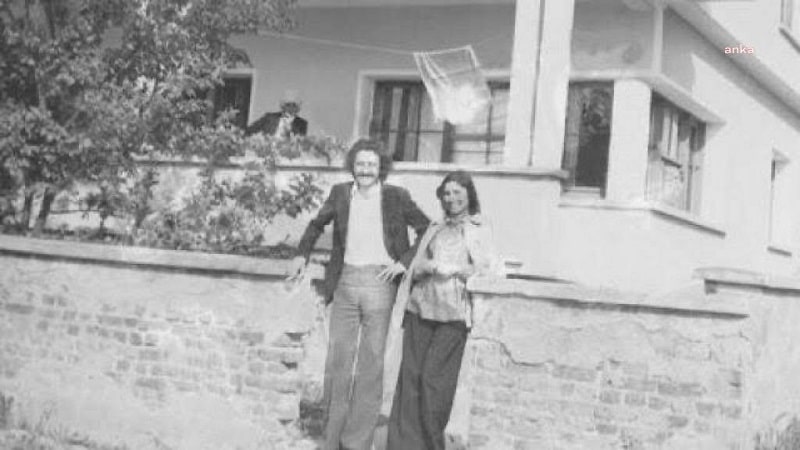 Selvi Kılıçdaroğlu, aile albümünden eski bir fotoğraf paylaştı, Kemal Kılıçdaroğlu’ndan Yorum Geldi