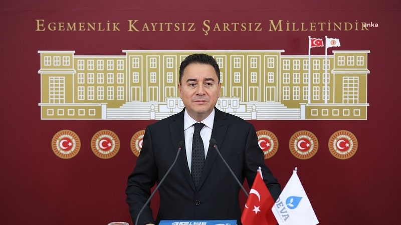 Ali Babacan: “İsrail hükümetinin ve ordusunun içinde bulunduğu bu cinnet haline derhal son verilmelidir.”