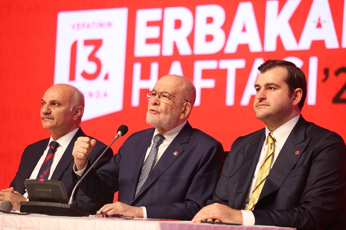 Temel Karamollaoğlu: “Her gün limanlarından kalkan gemiler katliamı yapanlara silah taşıyor, kınıyormuş. Hadi oradan.”