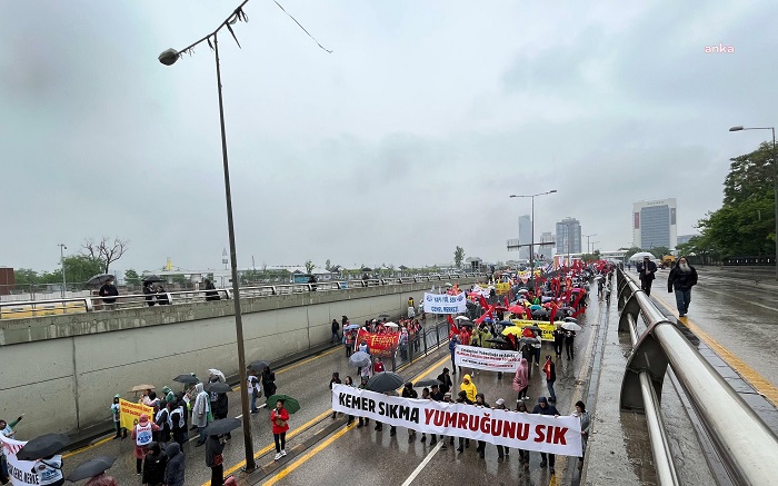 Ankara’da yağmur altında 1 Mayıs