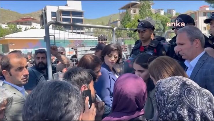 Yerine kayyum atanan Hakkari Belediye Başkanı Mehmet Sıddık Akış’ın duruşması başladı