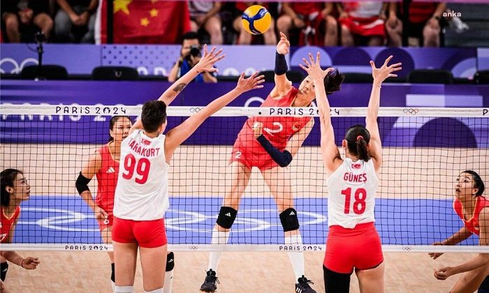 Filenin Sultanları, Çin’i 3-2 yenerek olimpiyat tarihinde ilk kez yarı finale yükseldi