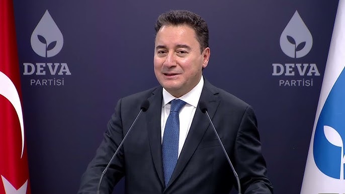 Ali Babacan: Bir avuç insan para kazansın diye milyonlar pahalı konutlarda oturmak zorunda