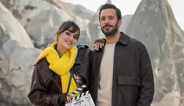 Hande Erçel ve Barış Arduç’lu ‘Aşkı Hatırla’dan ilk kareler