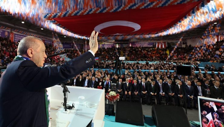 Erdoğan: Çok şikayet alıyorum AK Parti böyle olamaz